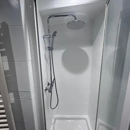 Cosy Proche Gare Apartment